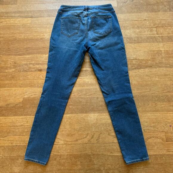 Old Navy medium wash mid rise distressed jeggings pants size 10 long
 b11 - Picture 5 of 5